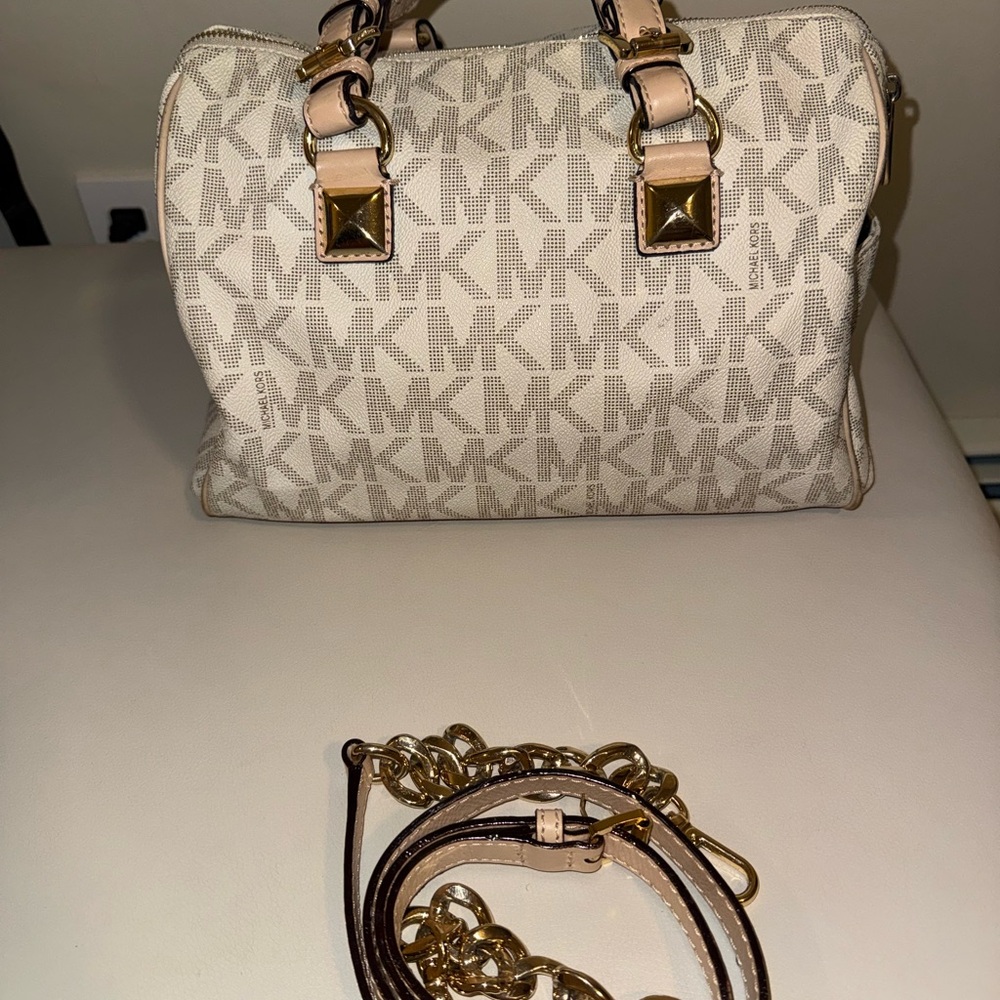 Michael Kors Beige and Gold Satchel - Picture 4 of 10